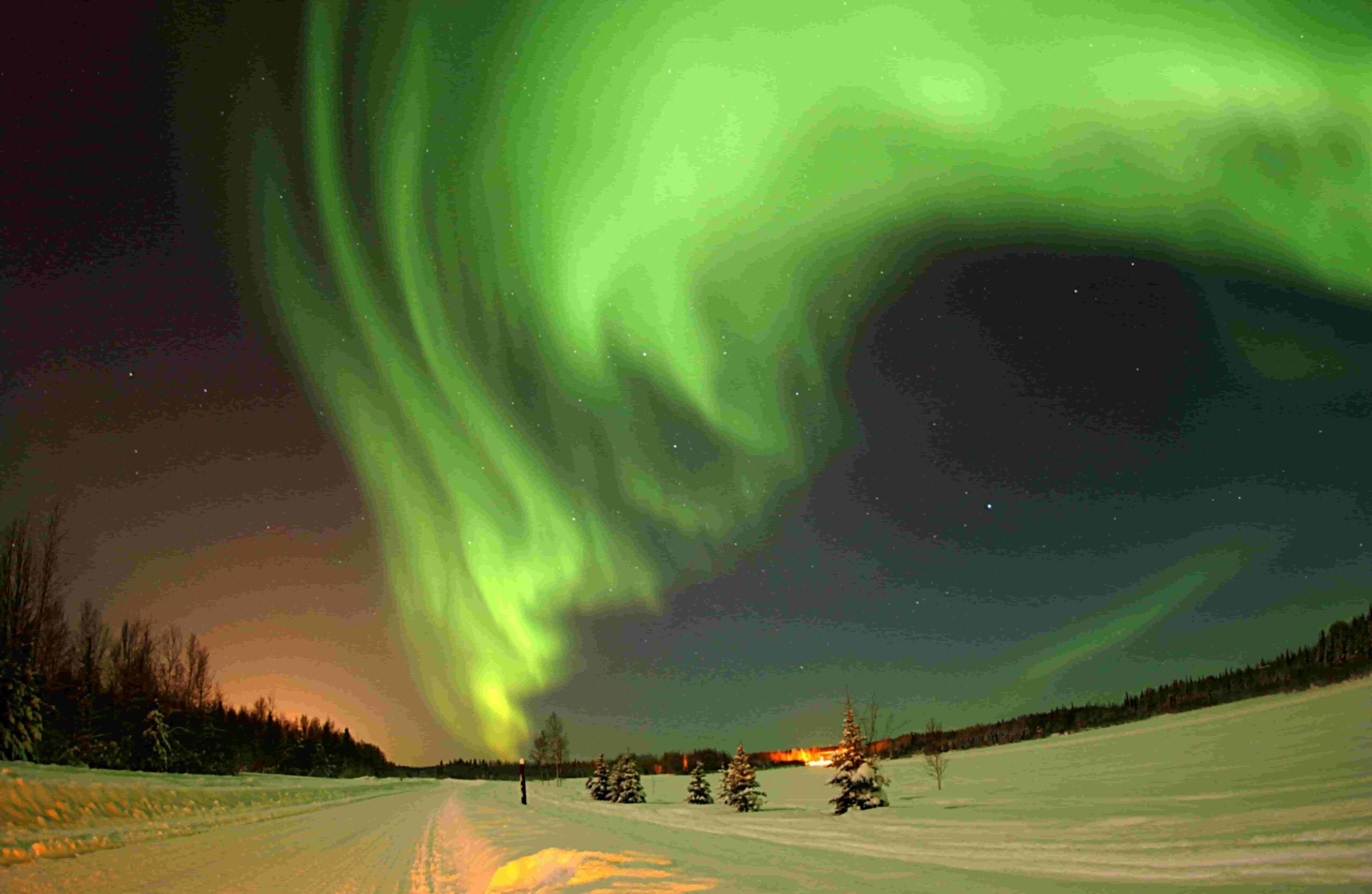 Chasing the Northern Nightscape in Alaska